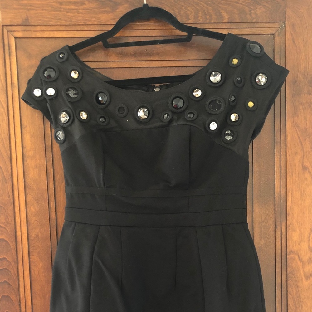 Top big beaded short black dress